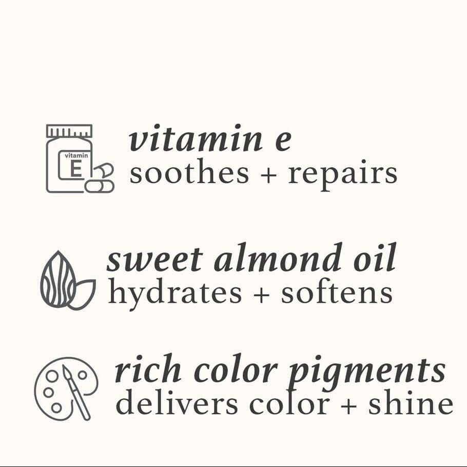 So Plush Ultra-Hydrating Lip Gloss